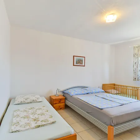 Appartement Gogoljak Vir