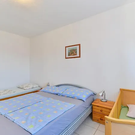 Apartment Gogoljak Vir