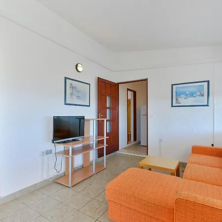 Gogoljak Apartment Vir