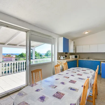 Apartment Gogoljak Vir
