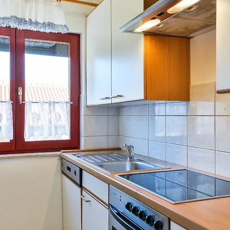 Gogoljak Apartment Vir